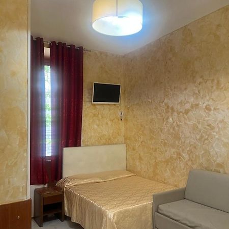 Termini Golden House Hotell Rom Exteriör bild