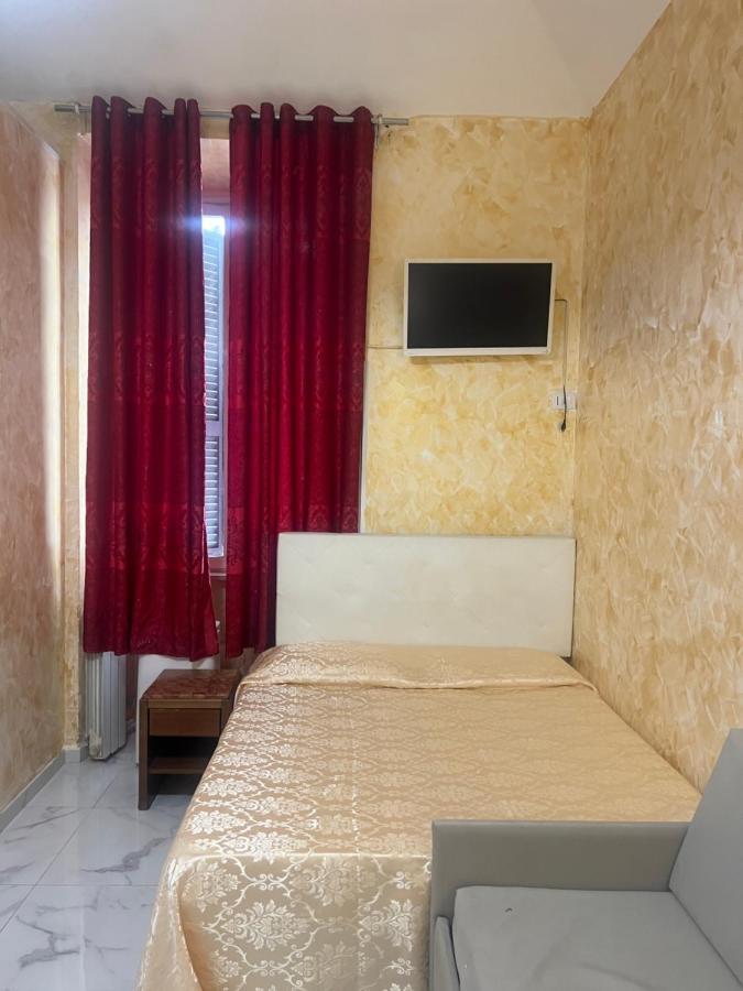 Termini Golden House Hotell Rom Exteriör bild